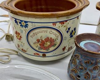 Potpourri Pots And Candle Warmers