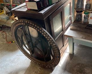 Deytime Register 1900s Timeclock