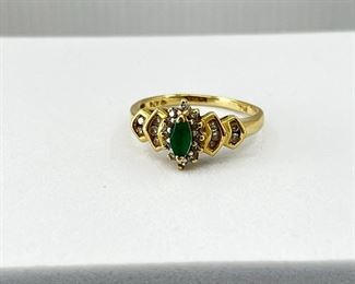 14K yellow gold ring small Emerald shape with Diamonds. 3.20 gr. $150.-