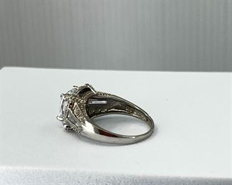 14K white gold Engagement Ring with One CZ Square shape Diamond. 4.80 gr. $220.-