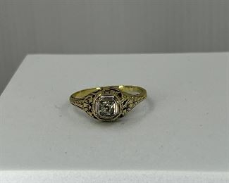 14K yellow gold Ring with one Diamond. 2.40 gr. $110.-