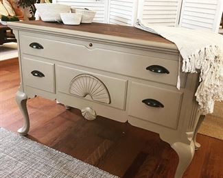 Vintage chest