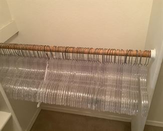 Plastic Clothes Hangers