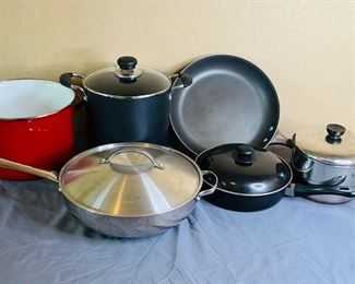 Cookright, Tramontina Skillets and more