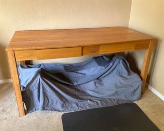 Wood 2-Drawer Desk