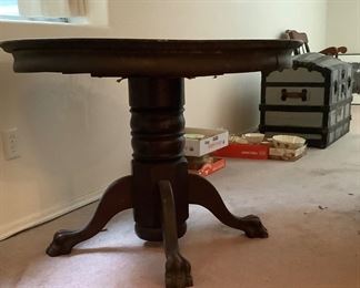 Solid Wood Round Dining Table