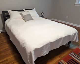 BED:  Zinus Arnav Metal Platform Bed Frame with Headboard / Wood Slat Support / No Box Spring Needed

MATTRESS:  ZINUS 10 Inch Support Plus Pocket Spring Hybrid Mattress / Extra Firm Feel / Heavier Coils for Durable Support / Pocket Innersprings for Motion Isolation / Mattress-in-a-Box, Queen, White/Grey

The mattress is almost brand new and is completely sealed in a nylon zippered casing for protection and to keep it sanitary.
