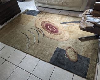 100% Wool Area Rug (Size 5ft x 8ft)