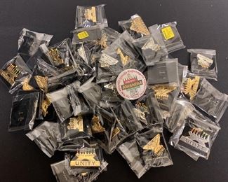 Happy Kwanzaa Brooches