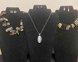 Three Gray Brown Sets Necklace And Earrings