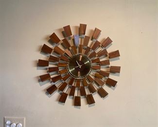 MCM Danish clock 