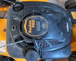 Poulan Pro Push Lawn Mower - Briggs & Stratton 625E