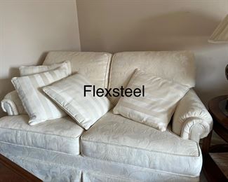 Flexsteel Loveseat