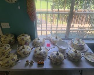 Vintage McKinzie Childs polkadot pattern  cookware  never used 