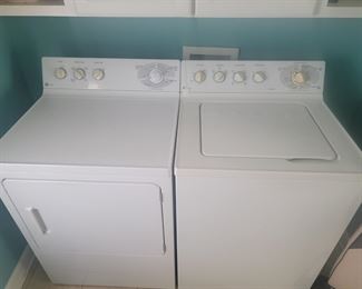 G.E  Top load Washer & Dryer set working order still in use 