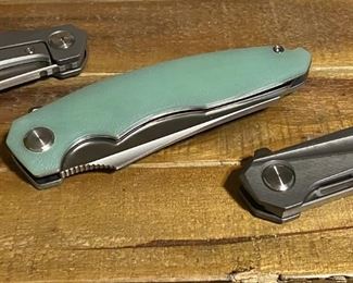 Two Sun Folding Pocket Knives
