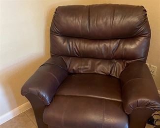 LIFT CHAIR= as is -  not working at this time  