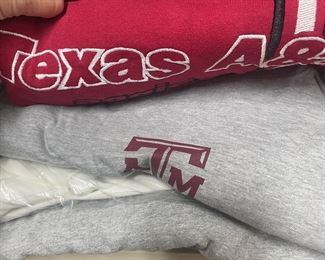 big  size xl=xxl aggie gear  some w/ tags on !
