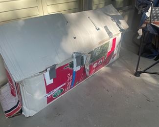 christmas tree -off season prices :))