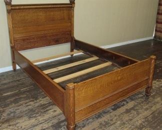 Oak Full Size Bed w/Claw feet