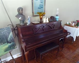 old uprite piano