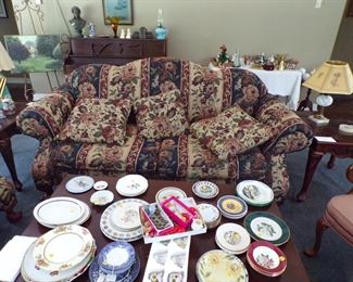 Like new sofa and end tables