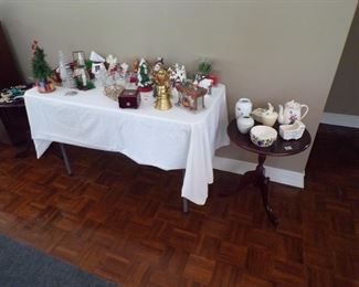 asst Christmas items