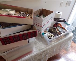 100's pieces costume jewerly