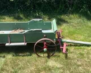 002 Decorative Wagon