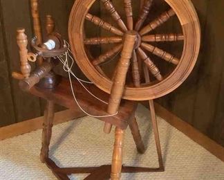 003 Wood Spinning Wheel