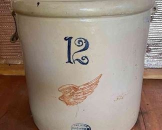 001 Twelve Gallon Redwing Crock