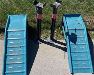 Car Ramps With Two Camper Slide Winders