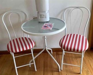 Oster Ice Cream Maker With Round Table and Chairs