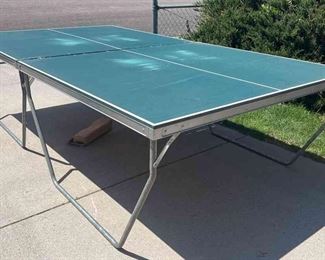 Ping pong Table