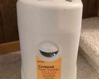 Royal Crosscut Paper Shredder
