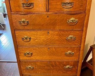 Tiger oak chest of drawers 