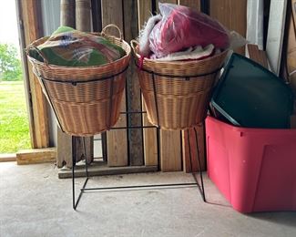 Dual Basket with stand : Baskets 18in w x 15 tall   Stand 36in wide