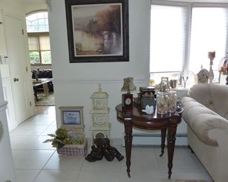 Ethan Allen side table