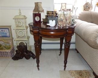 Ethan Allen side table