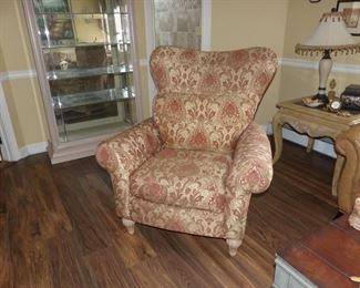 Accent chair
