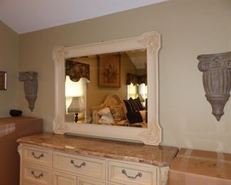 Pair of corbels