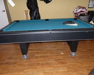 Imperial International pool table