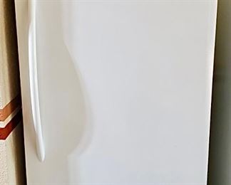 Excellent clean and working Upright 20 cubic foot Freezer.