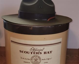 official scouters hat with box 