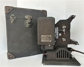 1930s Kodascipe Eight Projector wCase