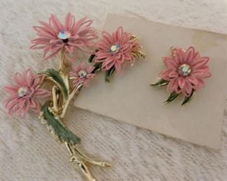 Vintage Costume Jewelry