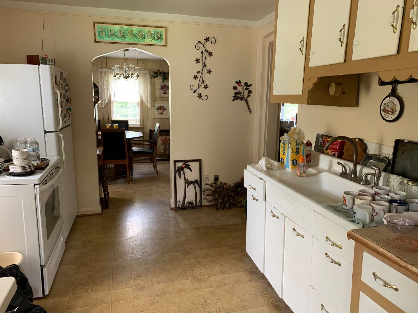 Estate sale in New Boston, MI starts on 6/9/2023