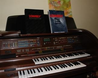 Lowrey Organ