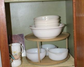 Corelle Bowls, Pyrex, More