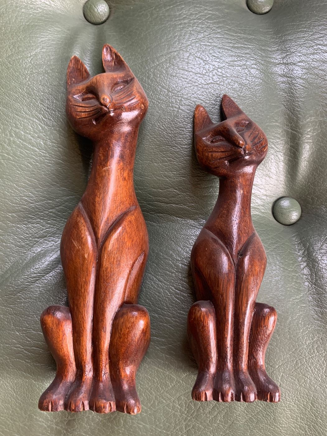 MID WILSHIRE 1 DAY ESTATE SALE in Los Angeles, CA starts on 6/10/2023